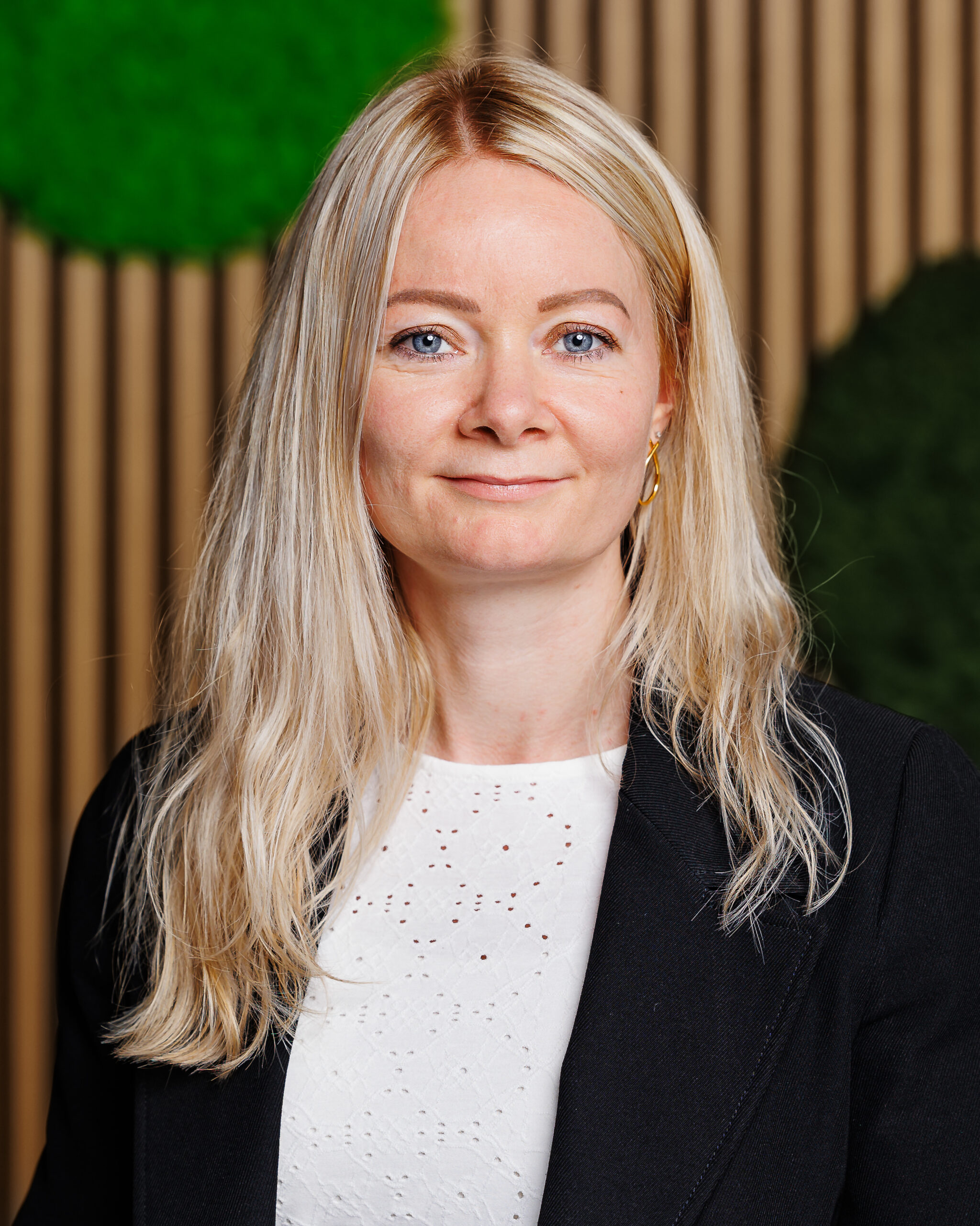 Jeanet J. Hansen